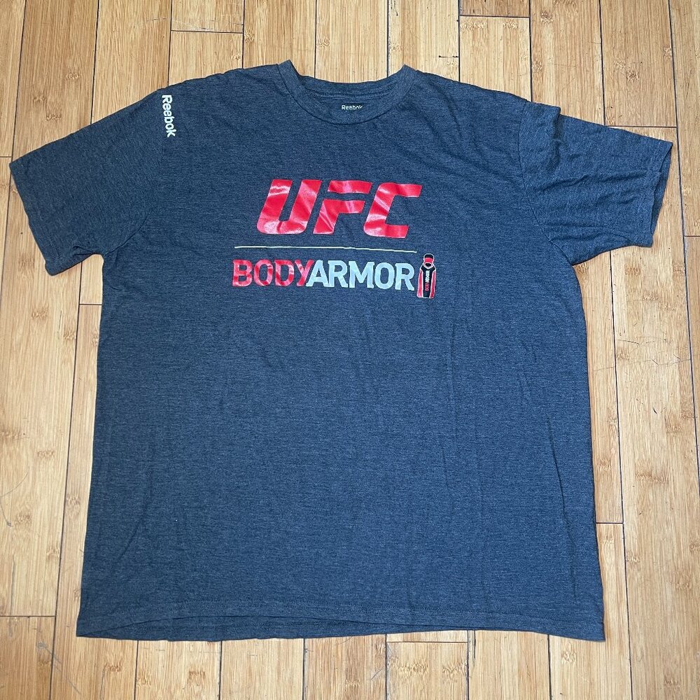 Reebok UFC BodyArmor Crew Neck Short Sleeve Gray T Shirt Men Sz 2XL